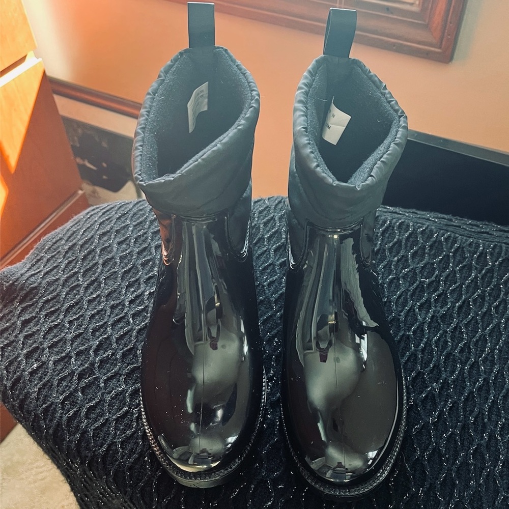 Stylish Black Women's Boots SZ. 9